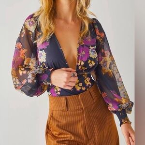 M 🔖 FREE PEOPLE Black Combo WANDERLUST Floral Bodysuit Top Purple Romantic